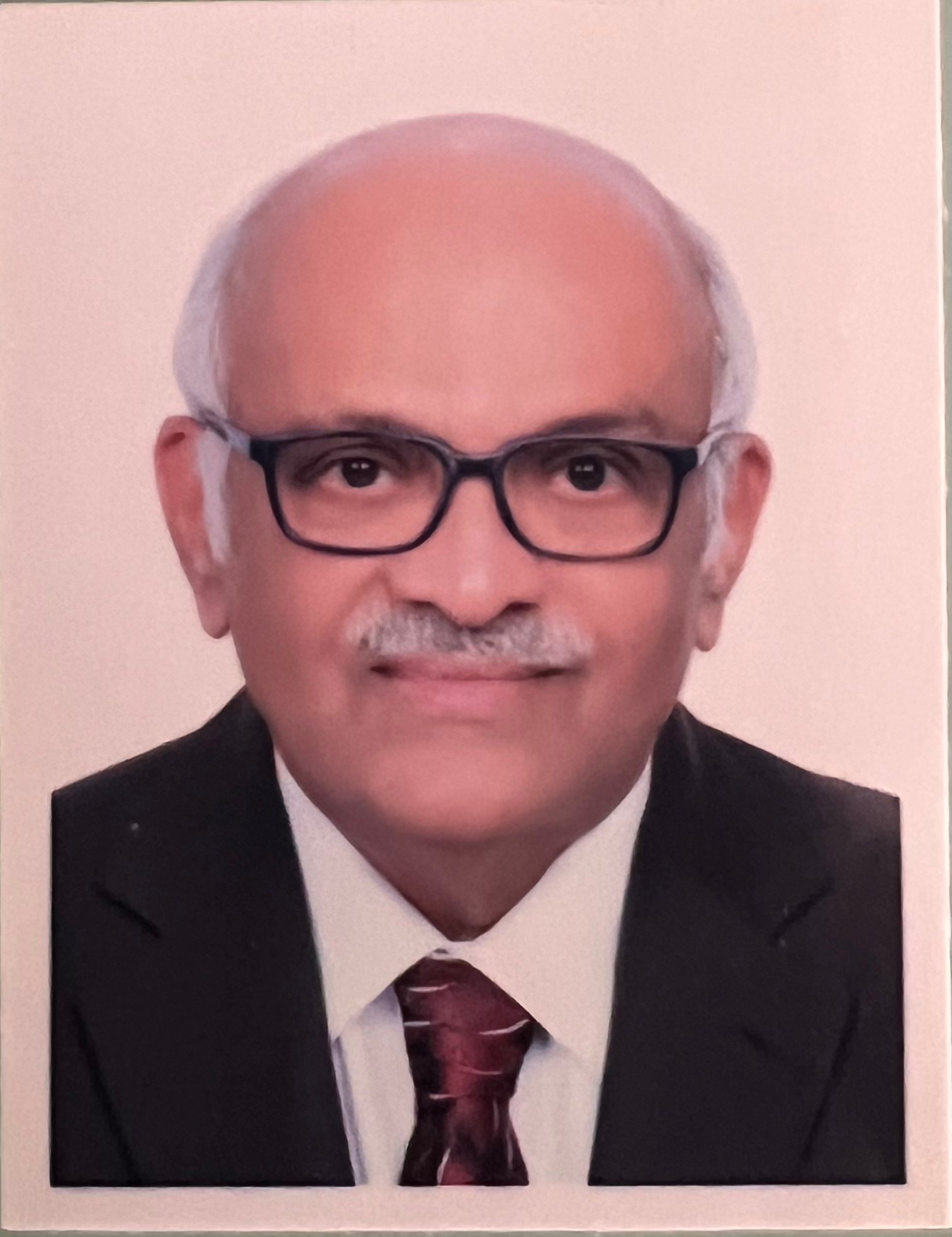 Dr M.V.Pillai